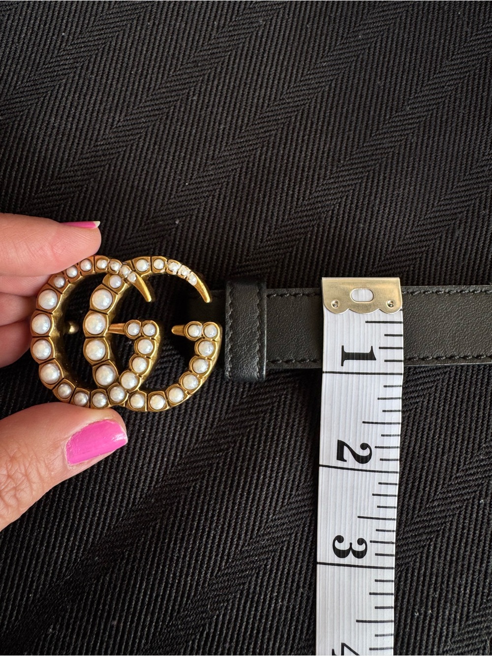 Gucci Black Leather Belt with Gold Double G Pearl Buckle 42 inch length - Picture 5 of 10